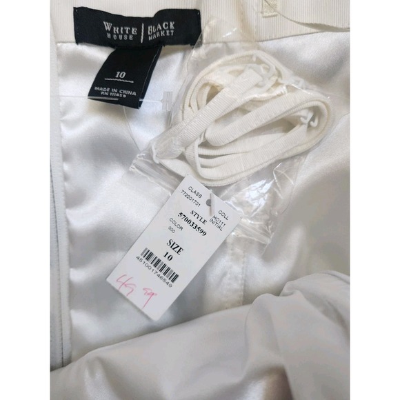 NWT White House Black Market Rose Floral Bustier Top Black White Size 10 - Picture 3 of 6